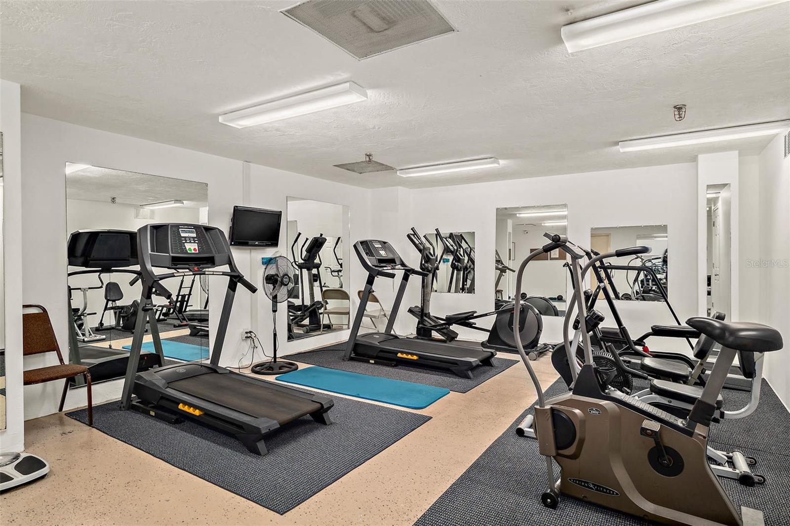 Image 28 of 30 For 3600 Ocean Shore Boulevard 812