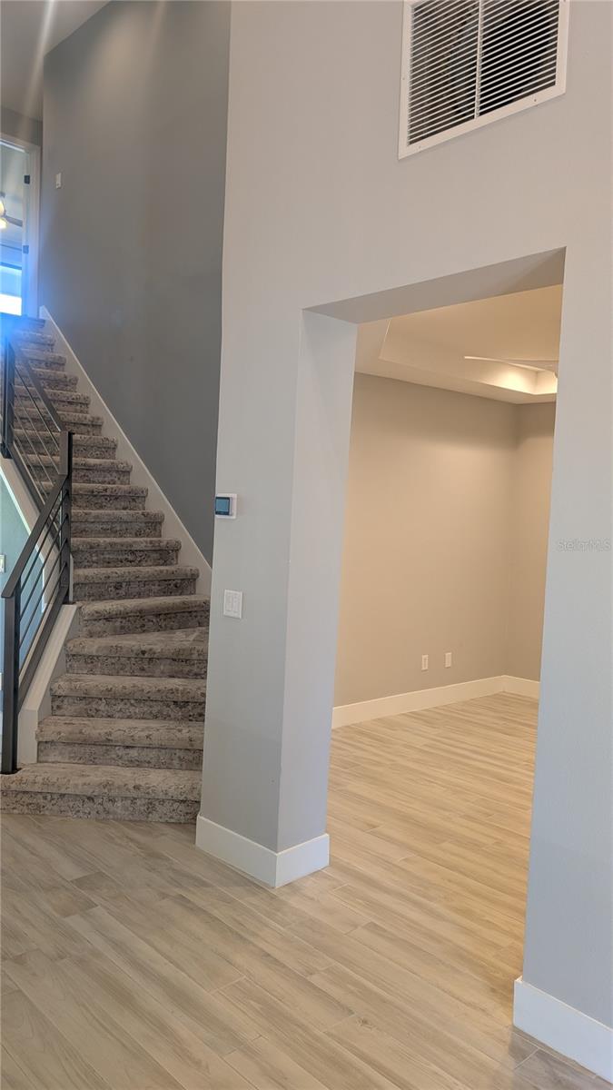 Image 10 of 37 For 19 River Landing Drive