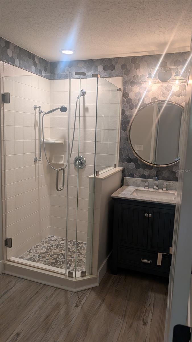 Image 16 of 37 For 19 River Landing Drive