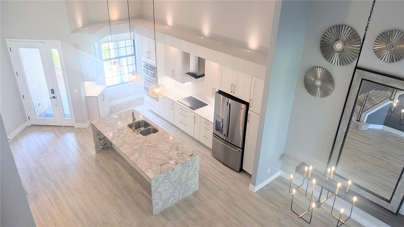 Image 19 of 37 For 19 River Landing Drive