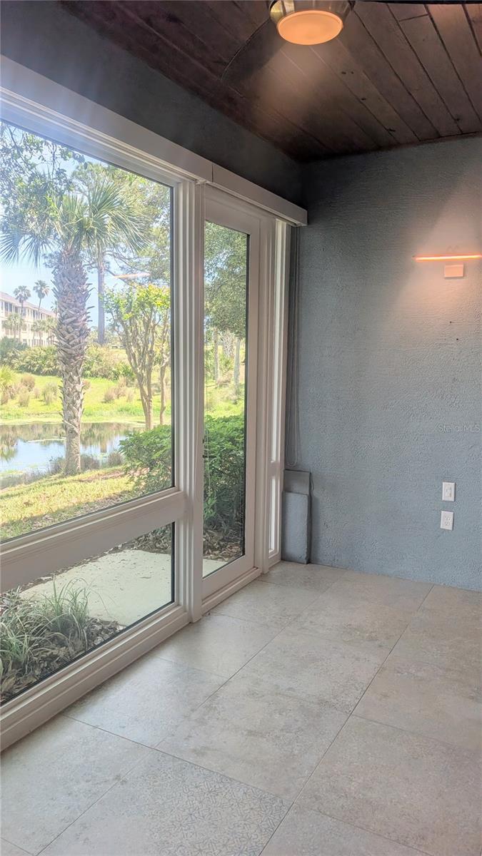 Image 8 of 37 For 19 River Landing Drive