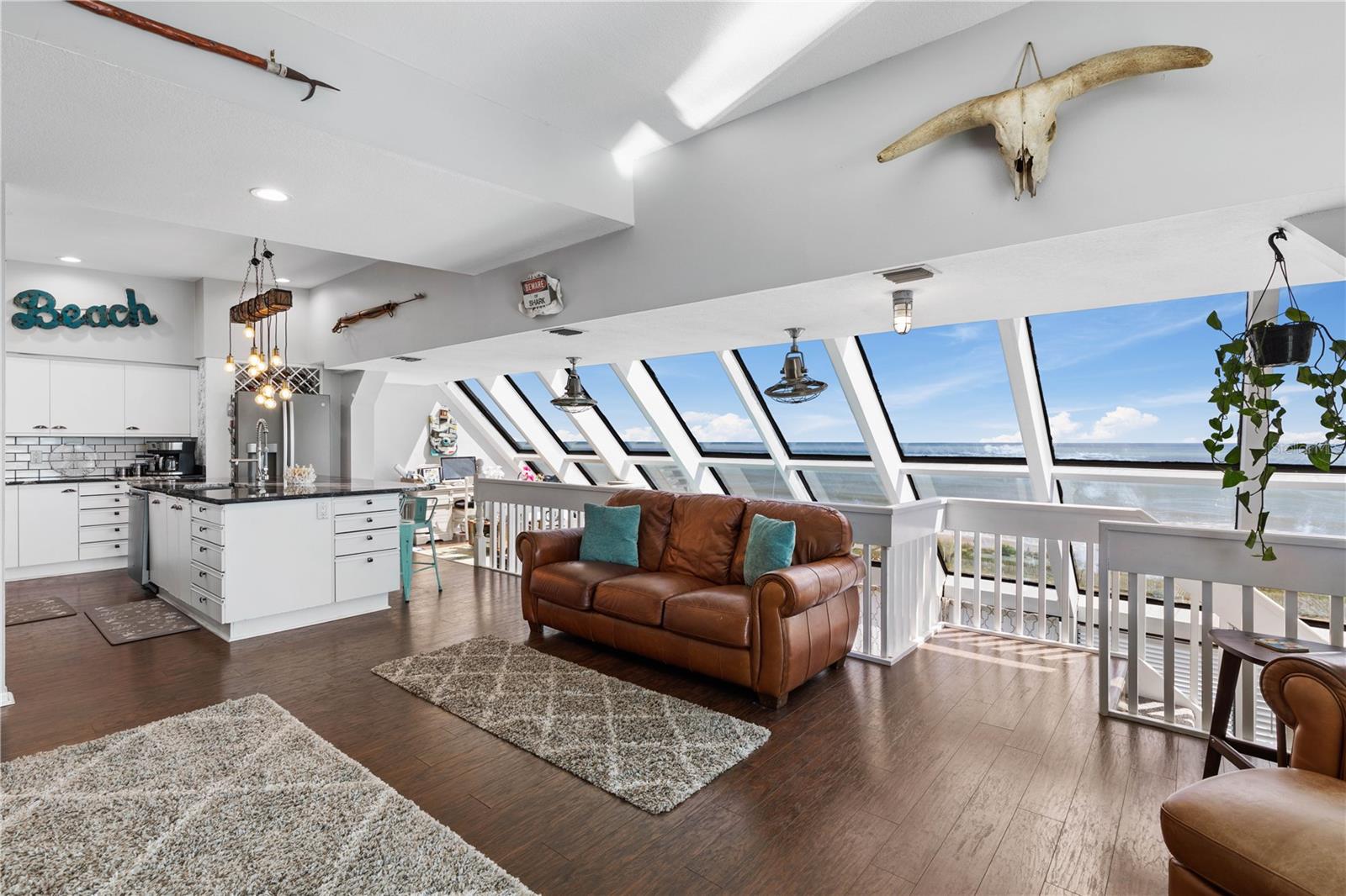 Image 19 of 100 For 901 Ocean Shore Boulevard