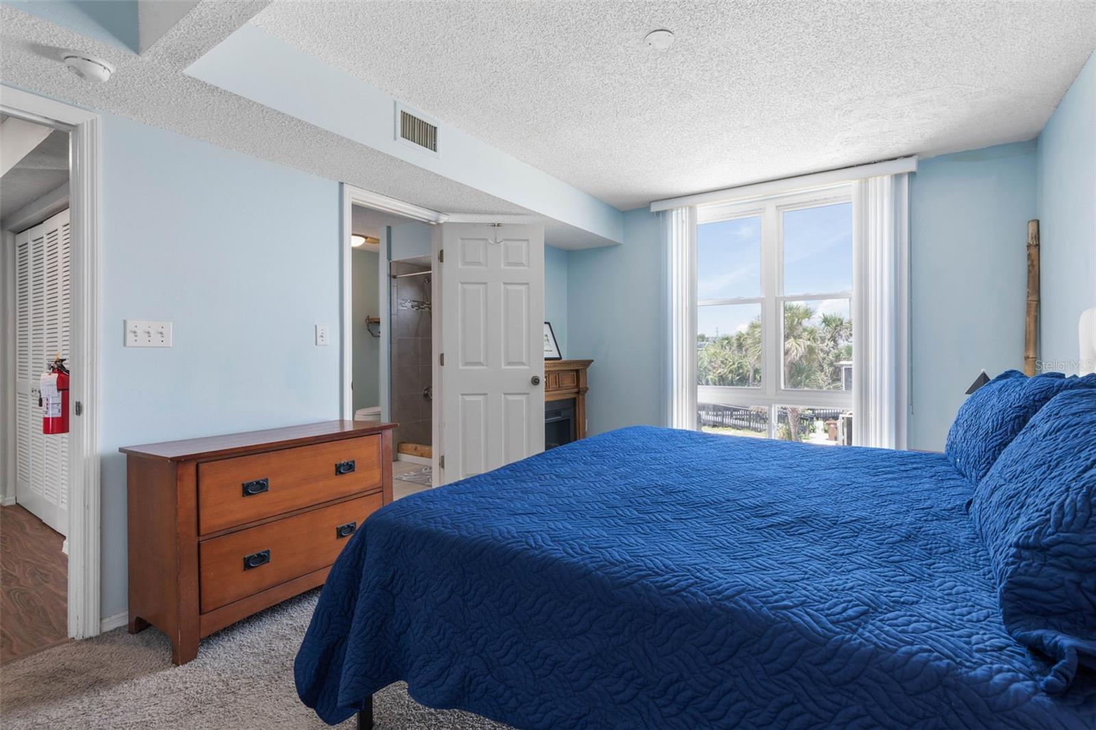 Image 72 of 100 For 901 Ocean Shore Boulevard