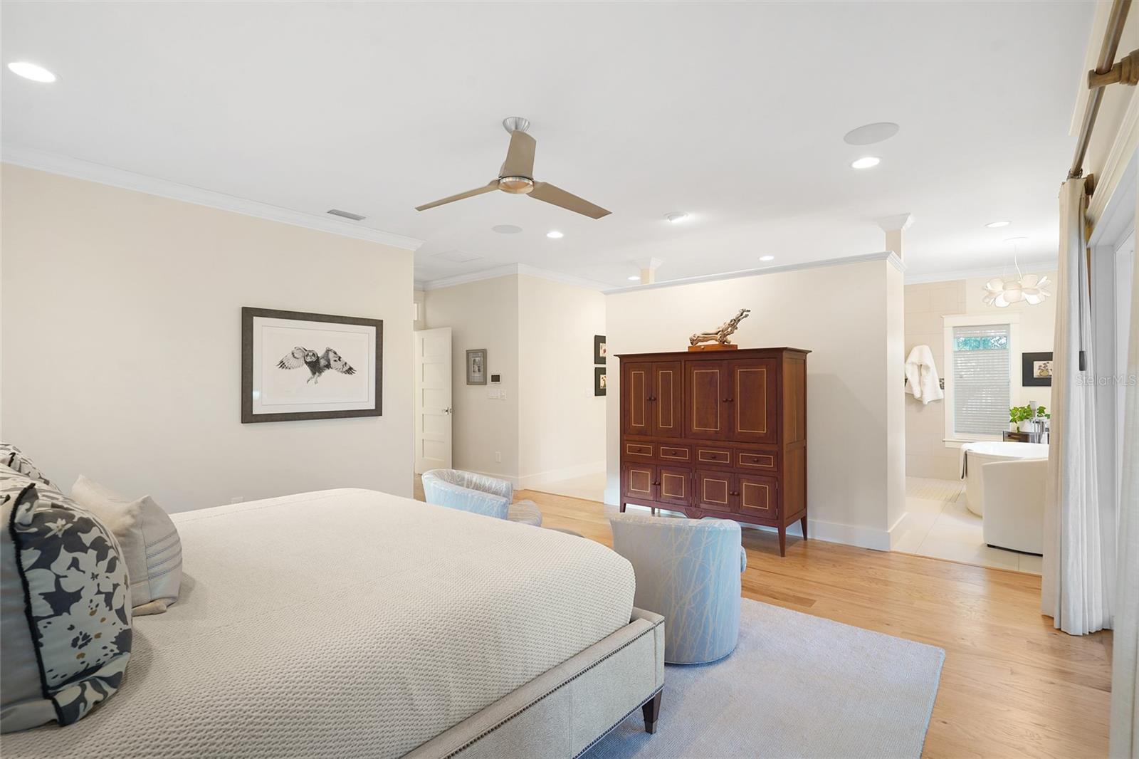 Image 20 of 62 For 705 Ocean Gate Lane