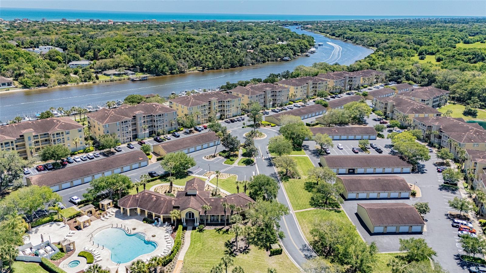 Image 33 of 50 For 1200 Canopy Walk Lane 1233
