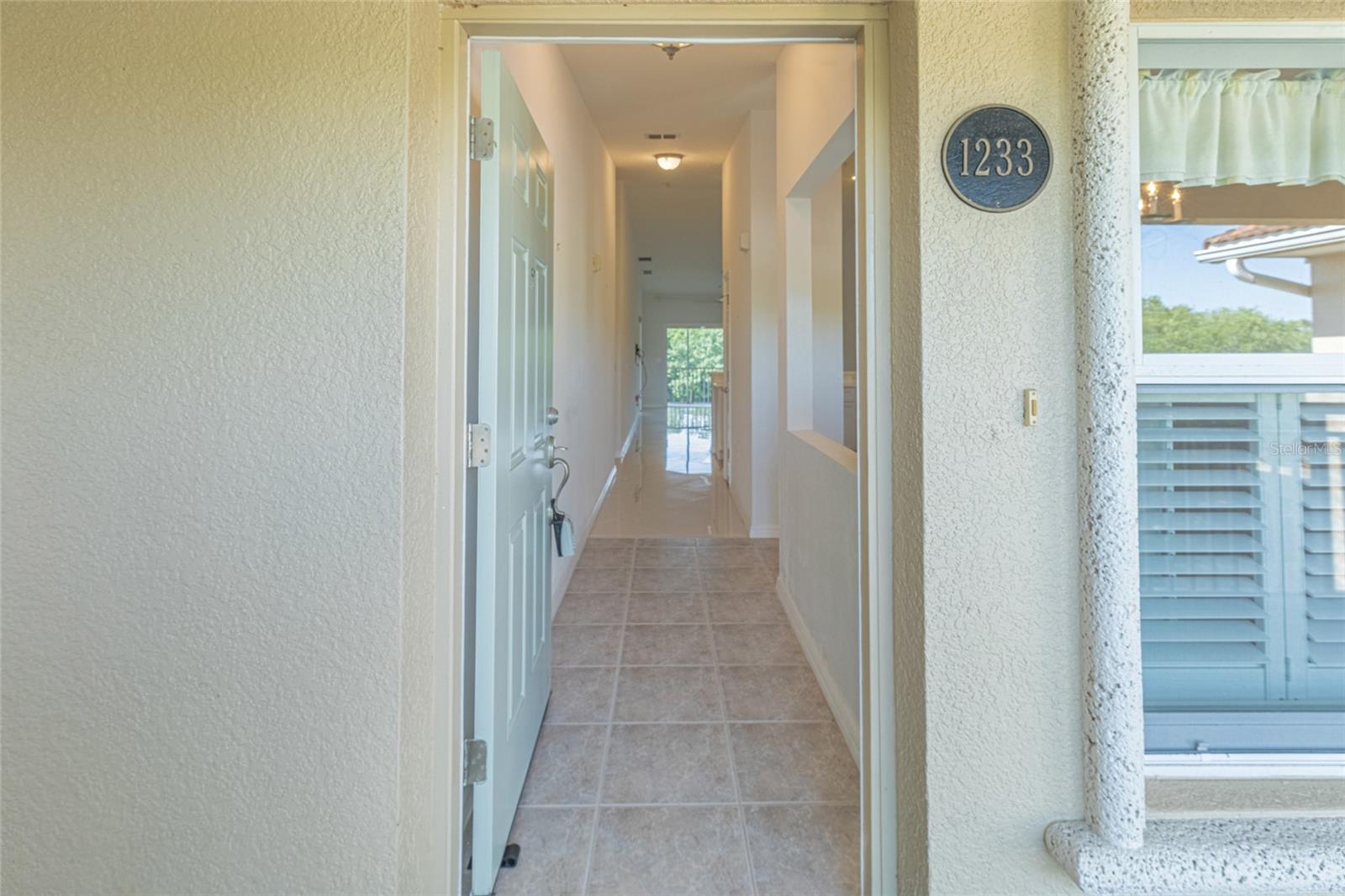 Image 4 of 50 For 1200 Canopy Walk Lane 1233