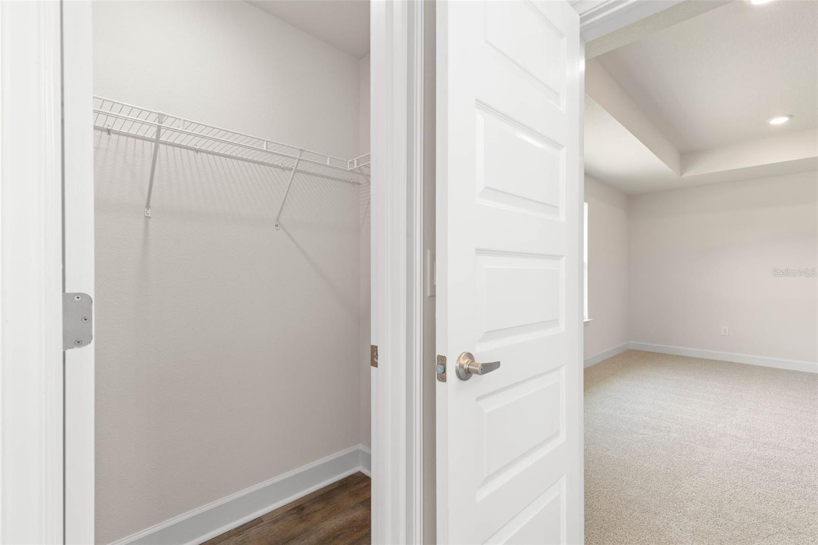 Image 26 of 41 For 19 Regina Lane