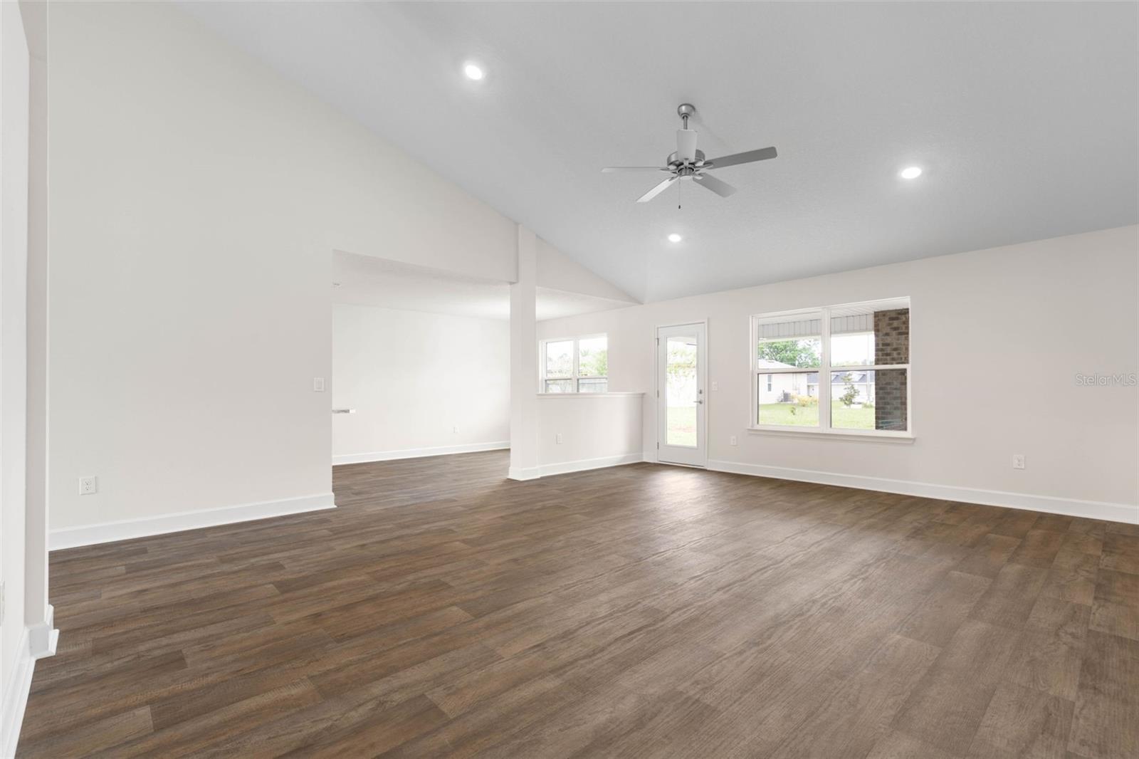 Image 3 of 41 For 19 Regina Lane