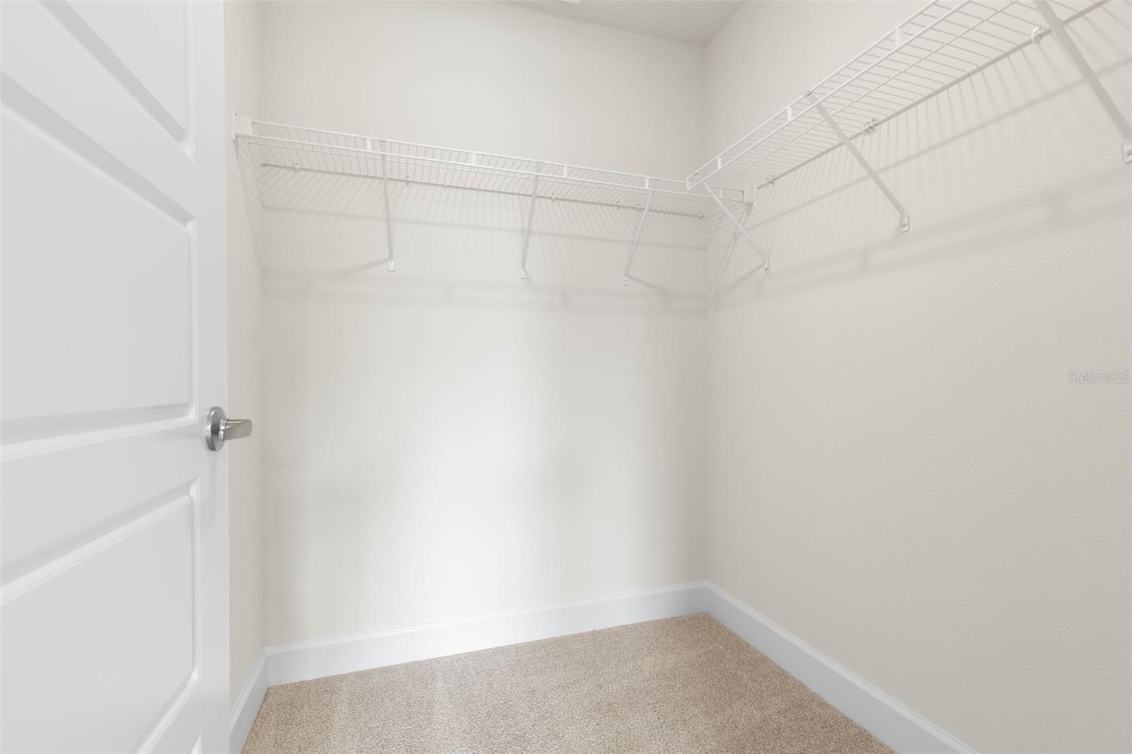 Image 33 of 41 For 19 Regina Lane