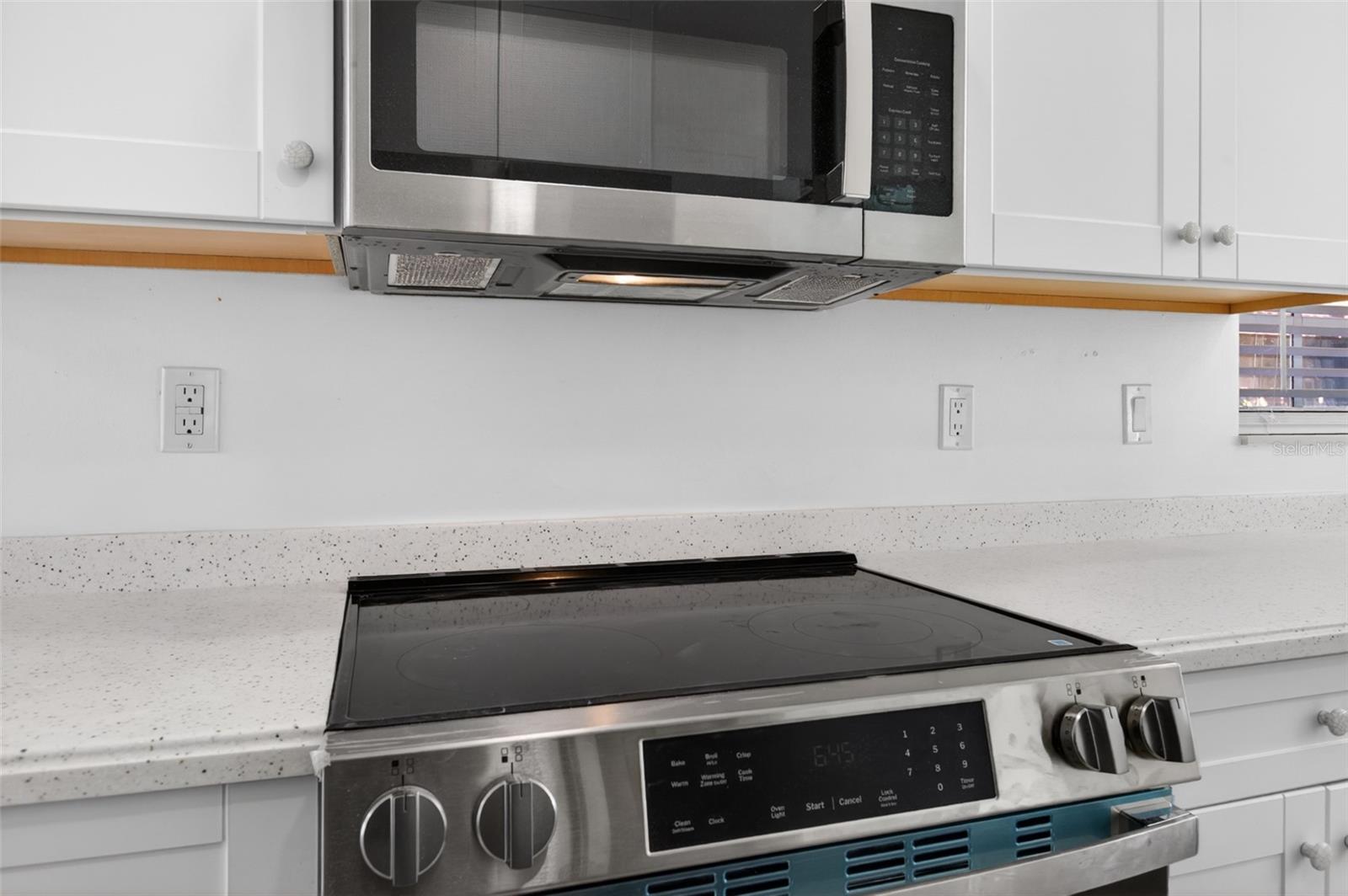 Image 14 of 35 For 16 San Miguel