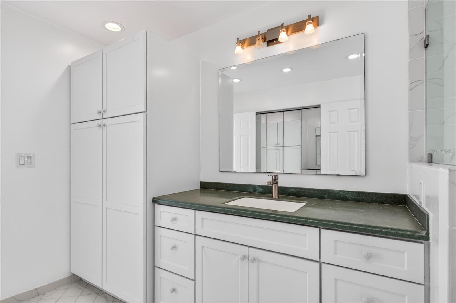 Image 23 of 35 For 16 San Miguel