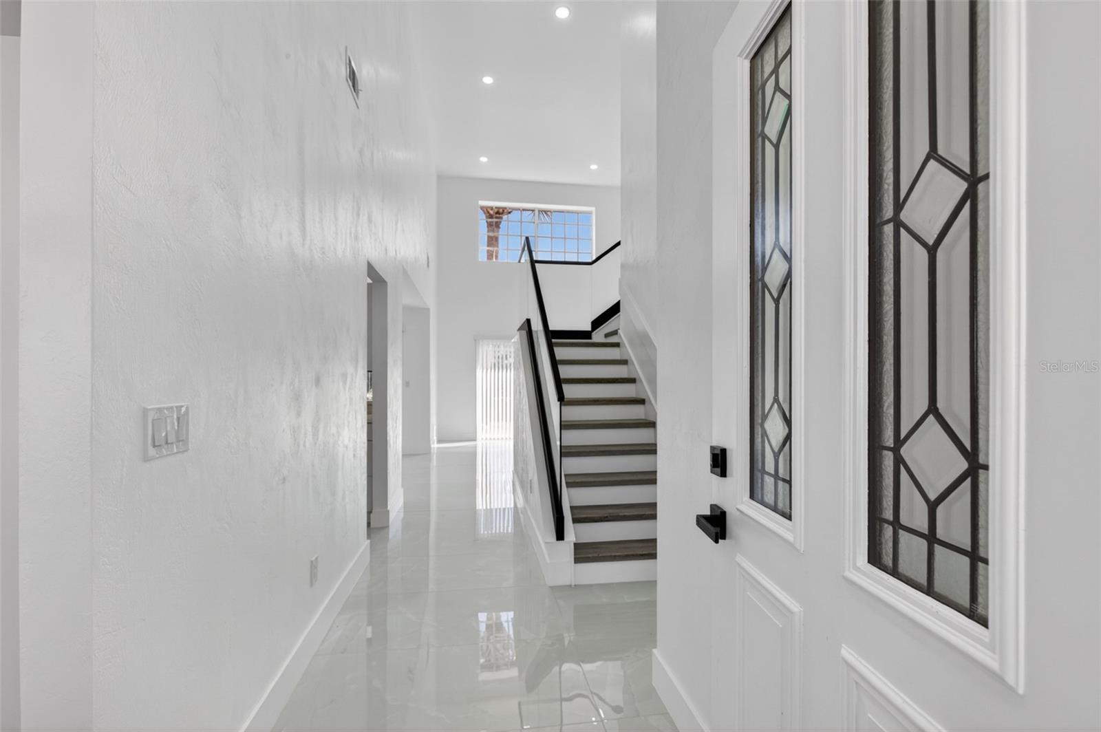 Image 6 of 35 For 16 San Miguel