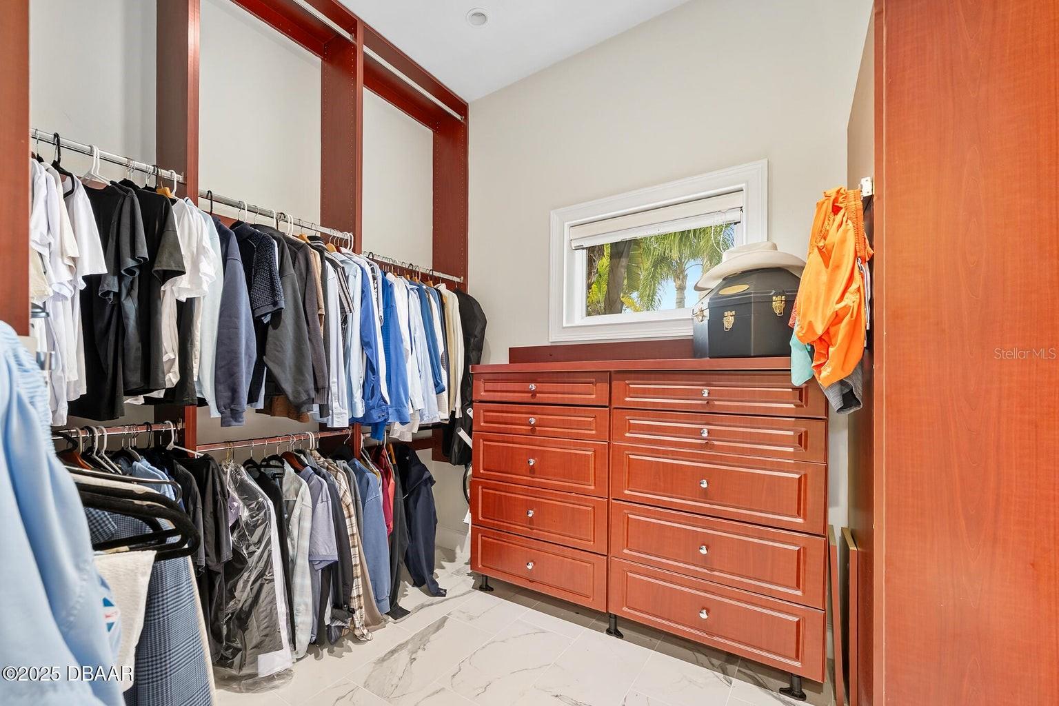 Image 24 of 100 For 602 Tomoka Avenue