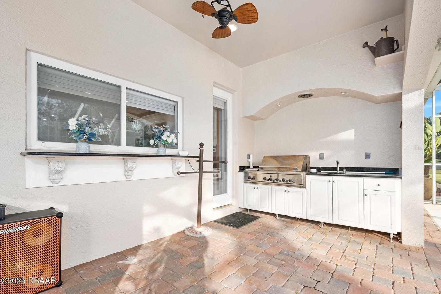 Image 47 of 100 For 602 Tomoka Avenue