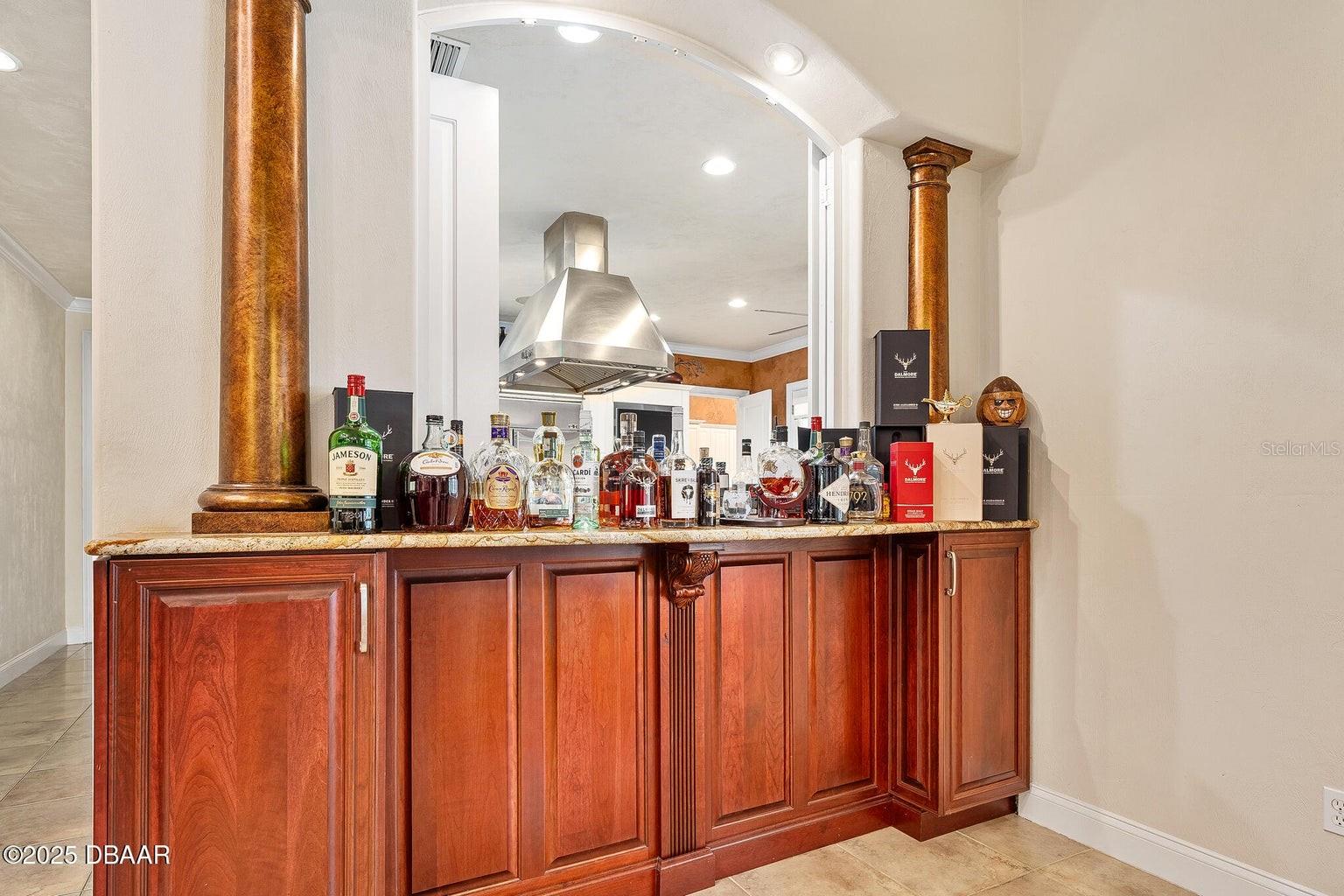 Image 52 of 100 For 602 Tomoka Avenue