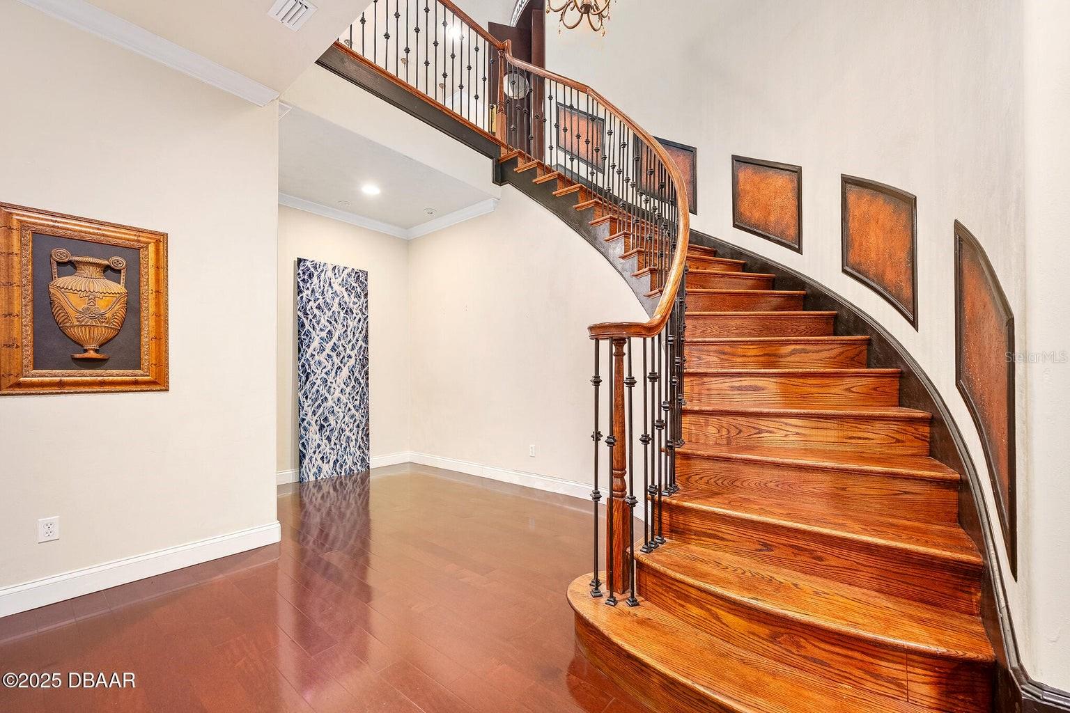 Image 67 of 100 For 602 Tomoka Avenue