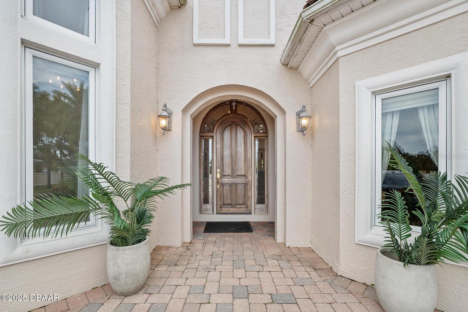 Image 7 of 100 For 602 Tomoka Avenue