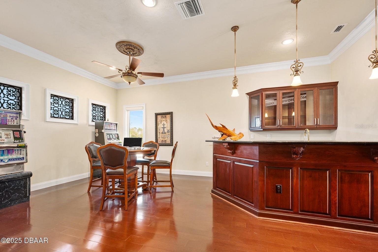 Image 87 of 100 For 602 Tomoka Avenue