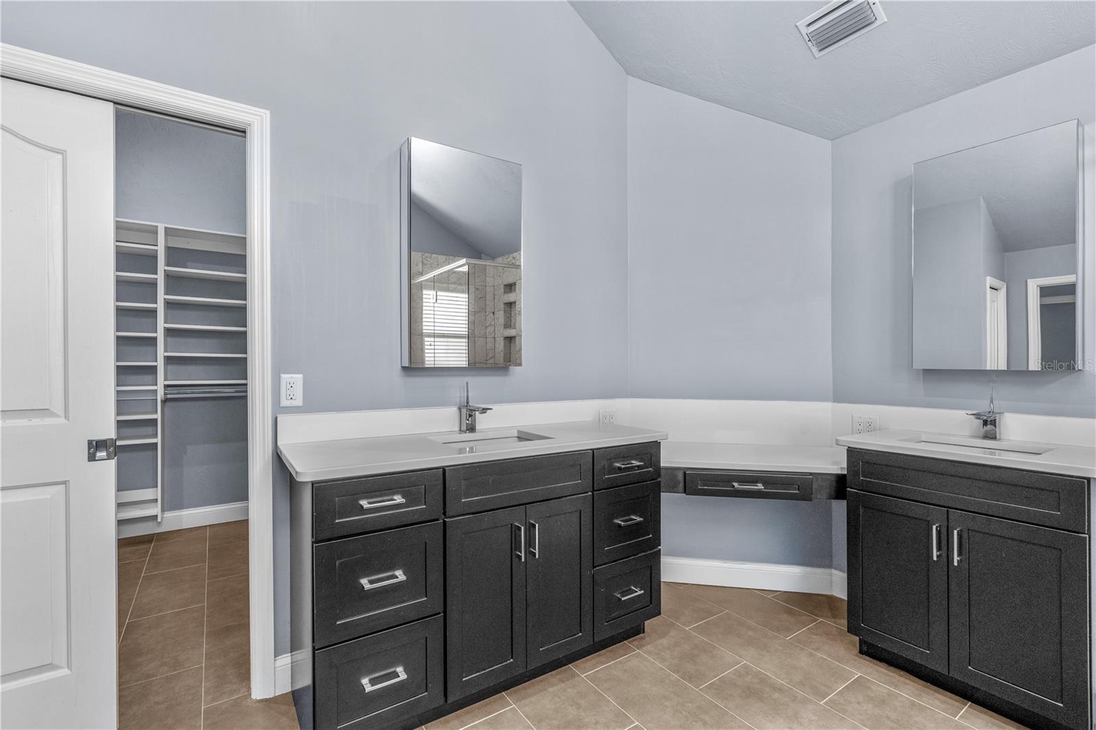 Image 28 of 97 For 31 Magnolia Court