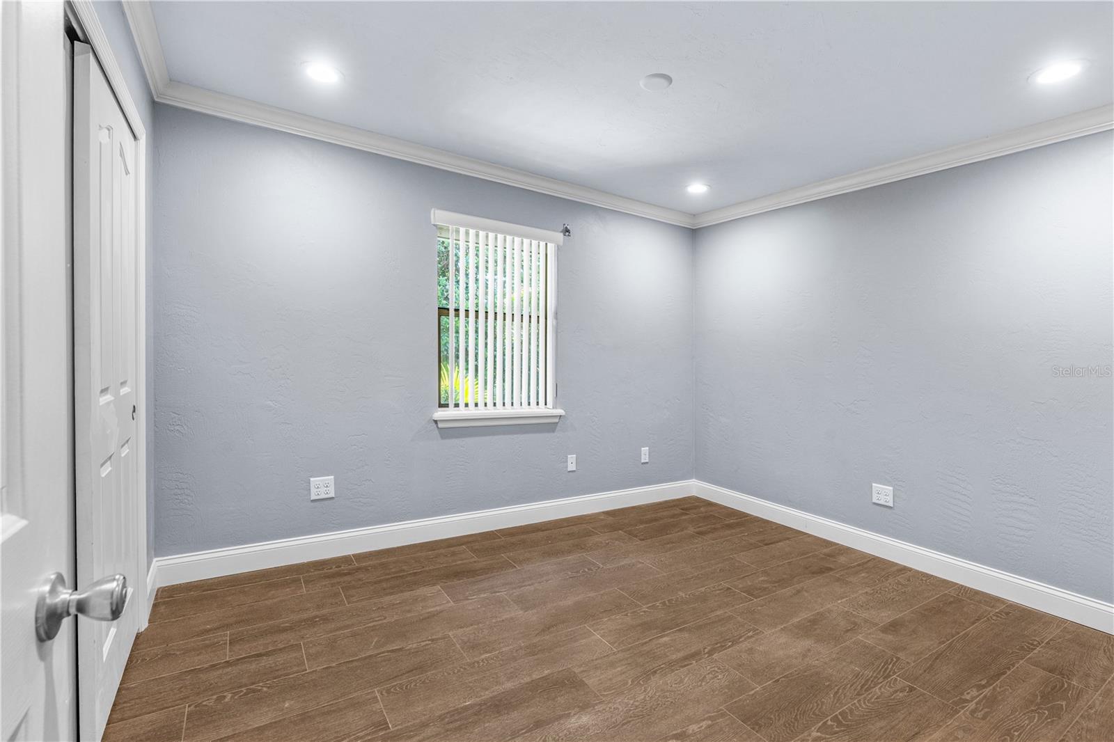 Image 34 of 97 For 31 Magnolia Court