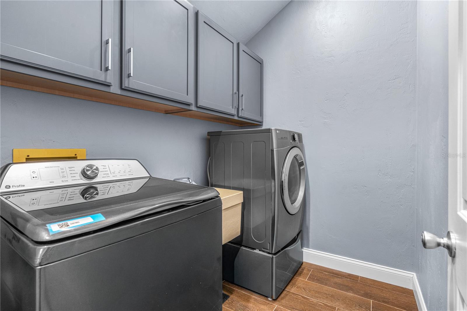 Image 40 of 97 For 31 Magnolia Court