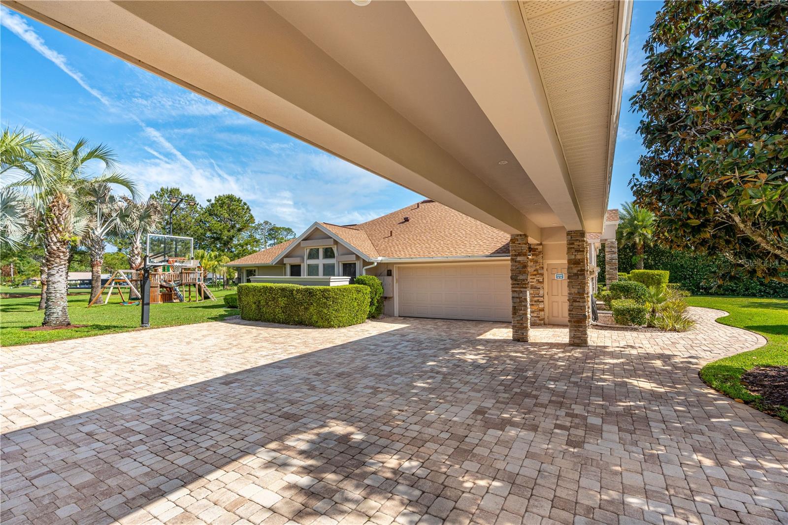 Image 43 of 97 For 31 Magnolia Court