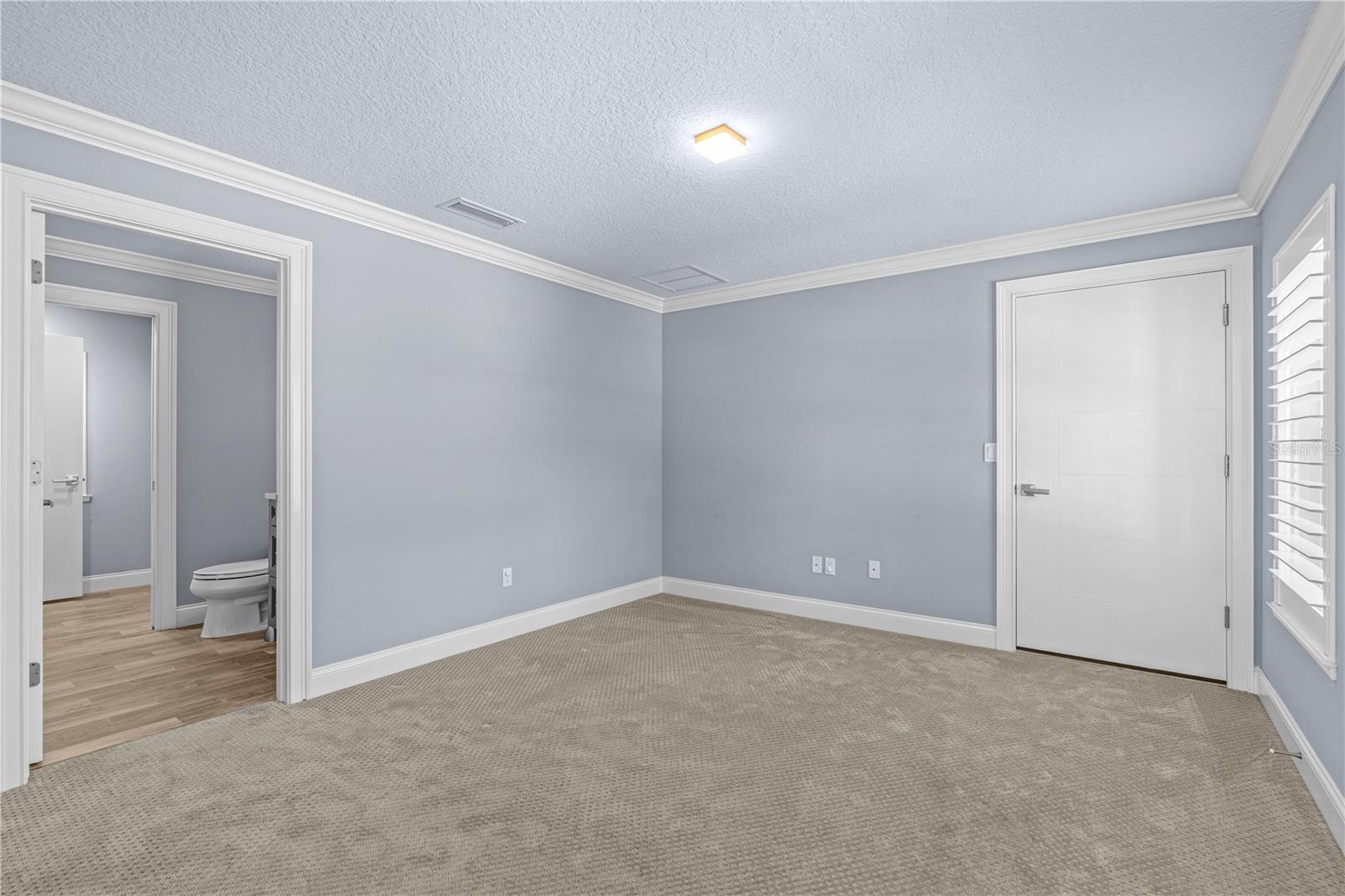 Image 45 of 97 For 31 Magnolia Court