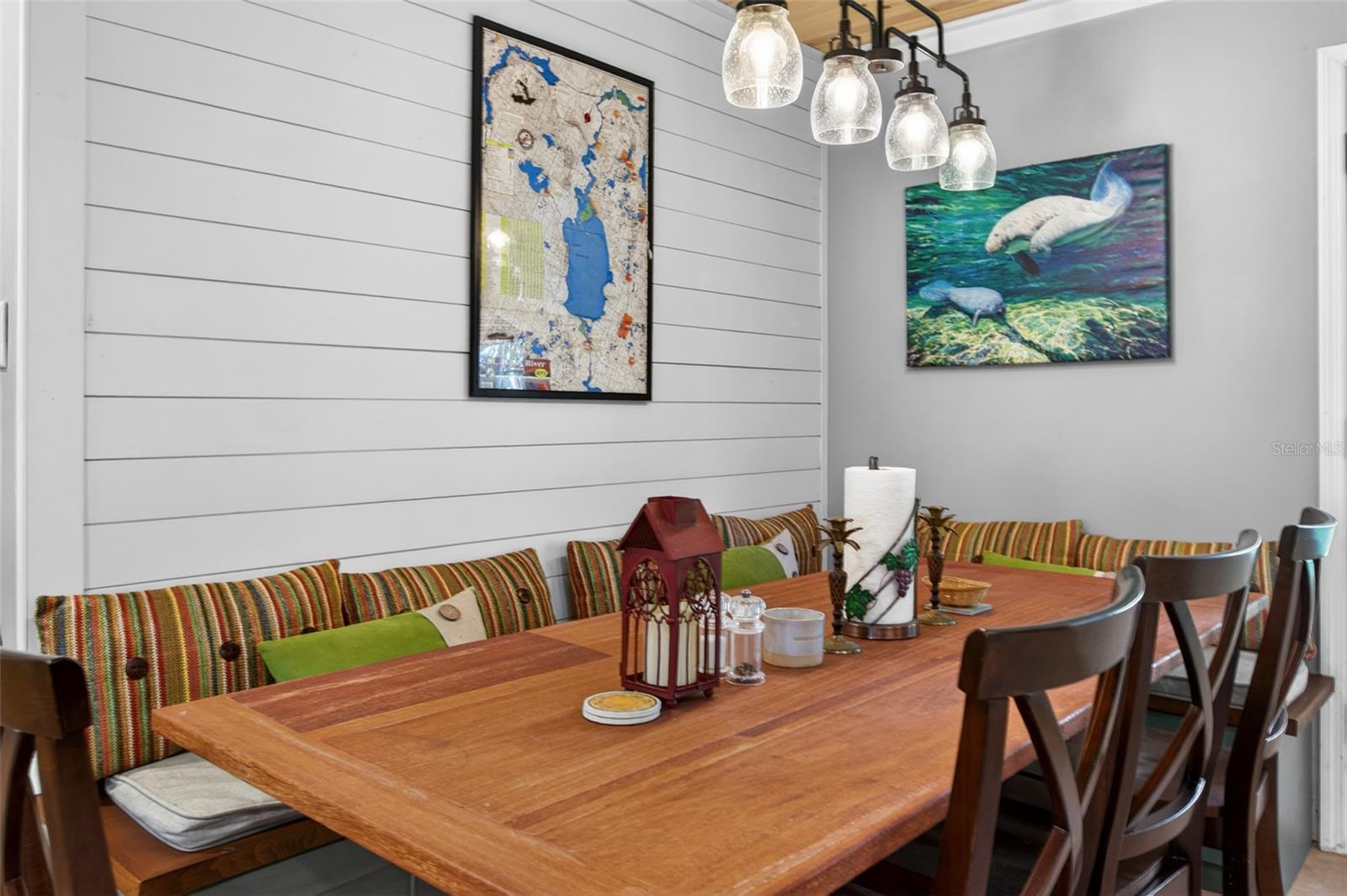 Image 14 of 43 For 137 & 135 Riverside Drive