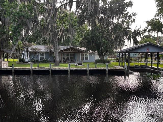 Image 2 of 43 For 137 & 135 Riverside Drive