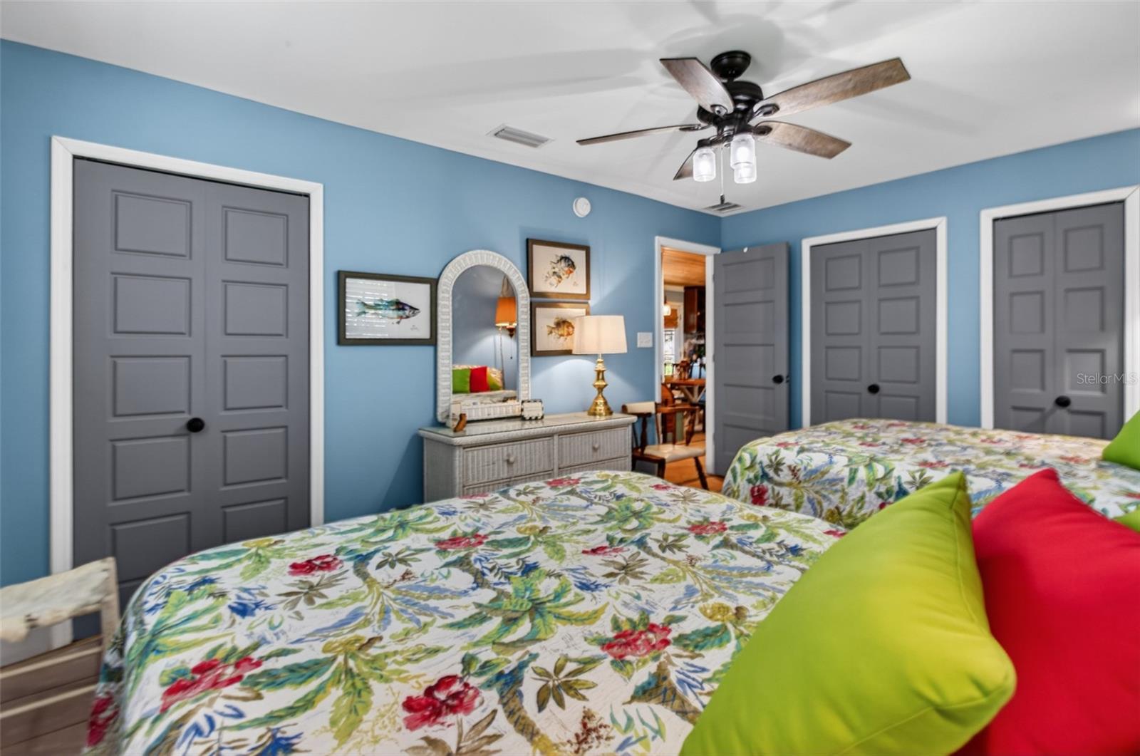 Image 24 of 43 For 137 & 135 Riverside Drive