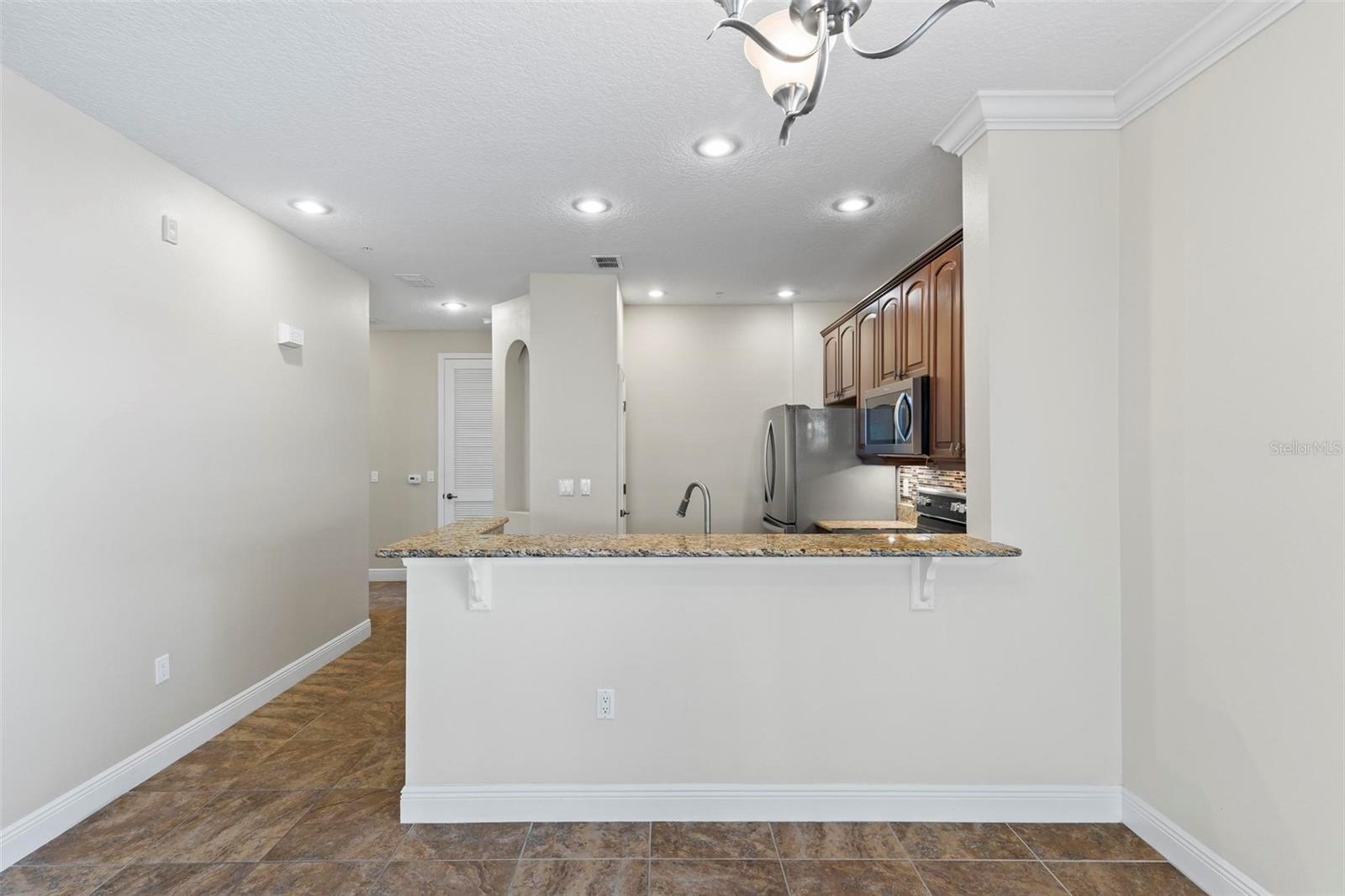 Image 16 of 55 For 45 Riverview Bend S 1911