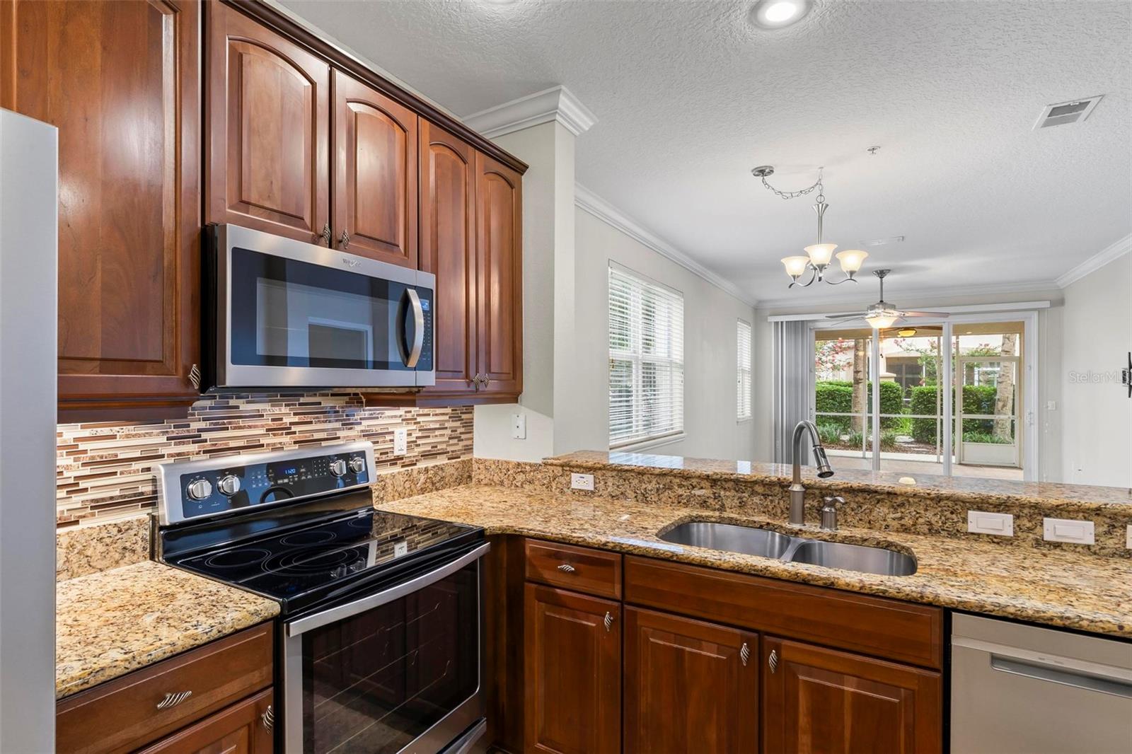 Image 19 of 55 For 45 Riverview Bend S 1911