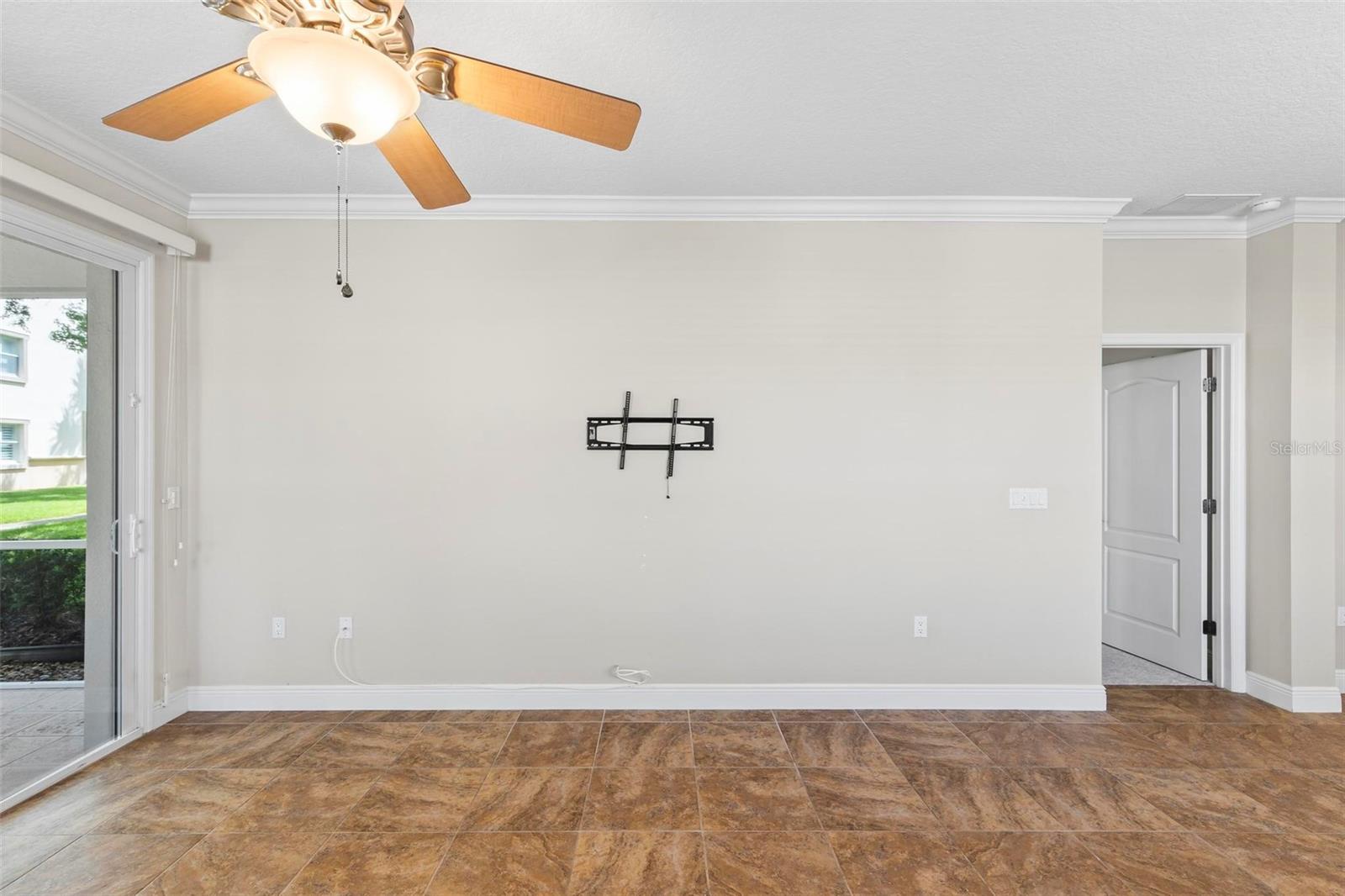 Image 30 of 55 For 45 Riverview Bend S 1911