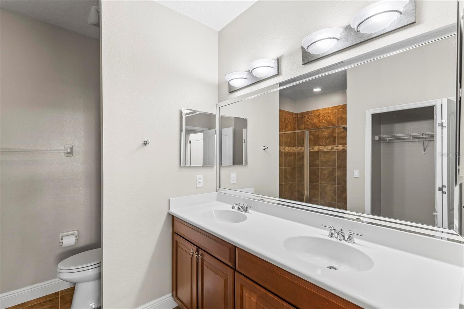 Image 51 of 55 For 45 Riverview Bend S 1911