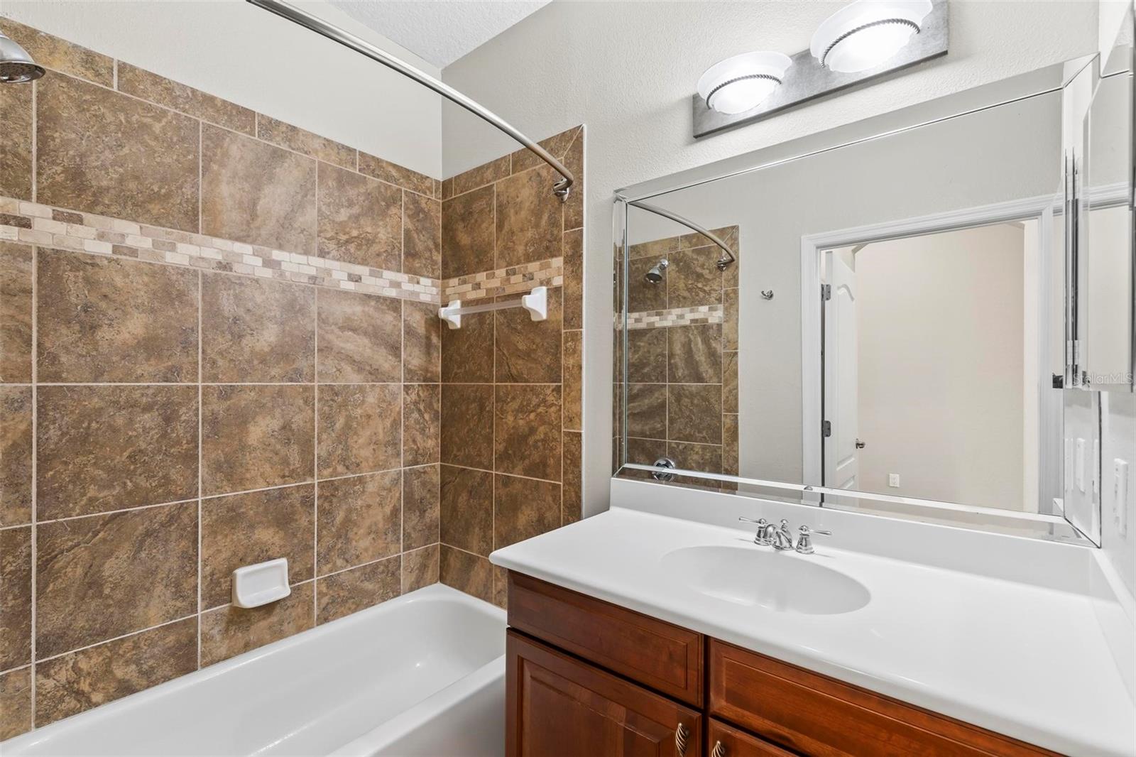 Image 7 of 55 For 45 Riverview Bend S 1911