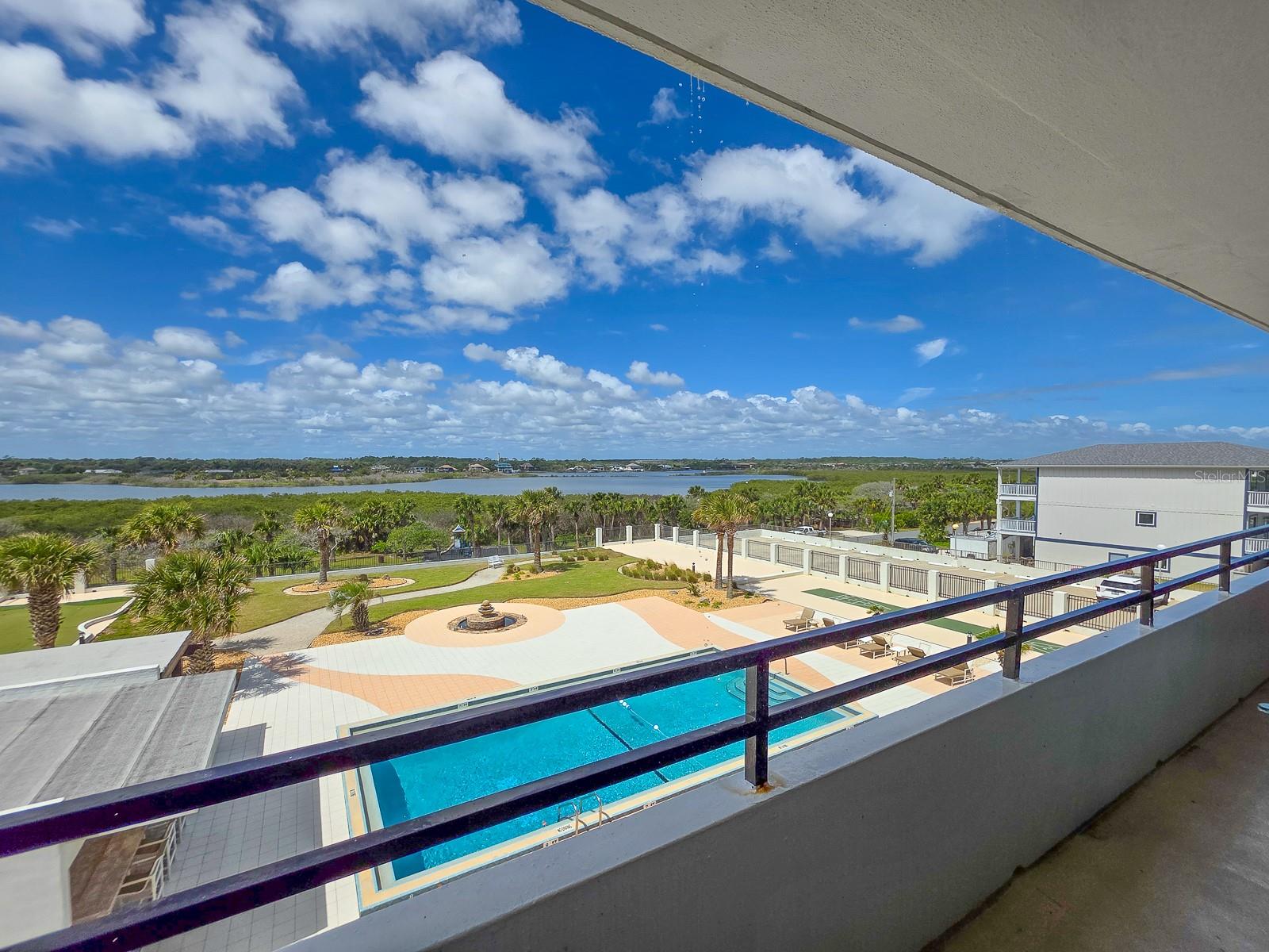 Image 26 of 41 For 1601 Central Avenue 202