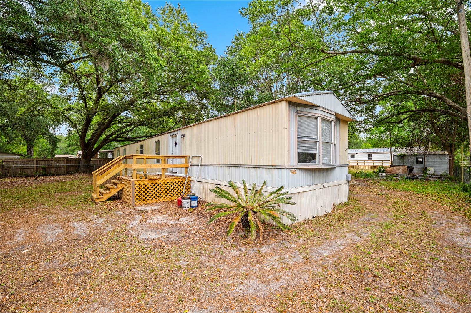 Image 43 of 54 For 4318 Deerfield Circle W