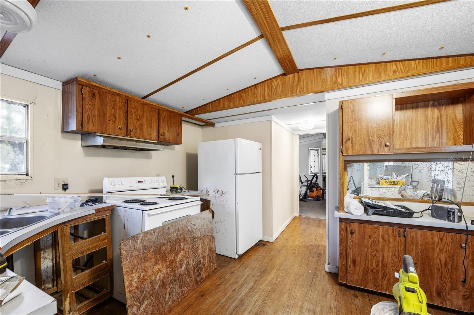 Image 47 of 54 For 4318 Deerfield Circle W