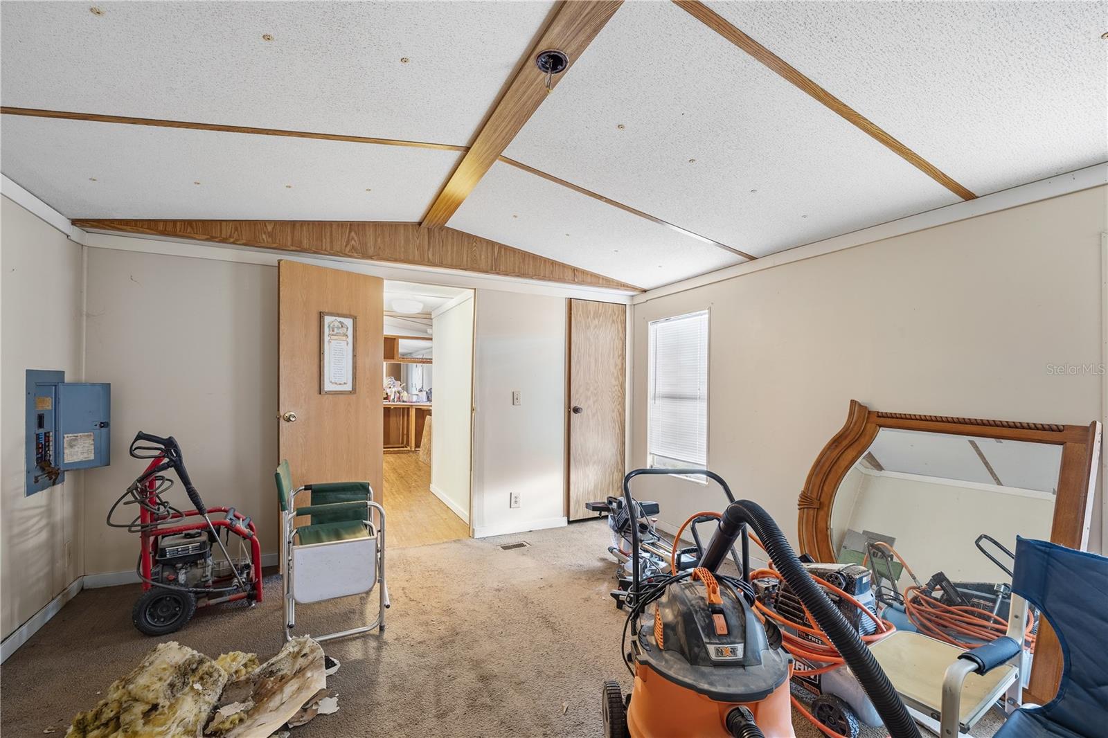 Image 49 of 54 For 4318 Deerfield Circle W