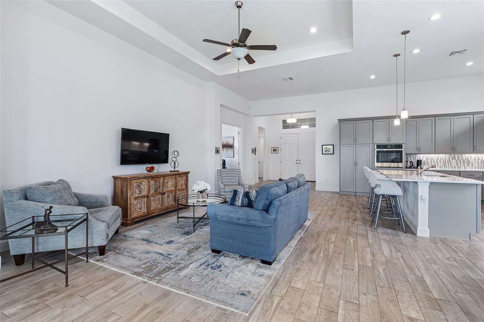 Image 12 of 62 For 16 Kingswood Court