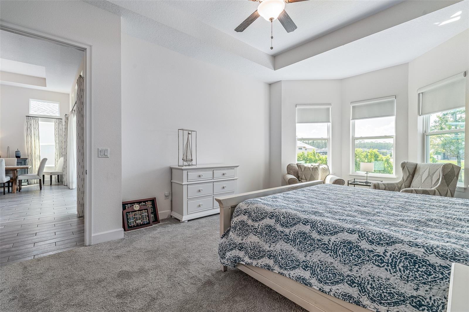 Image 31 of 62 For 16 Kingswood Court