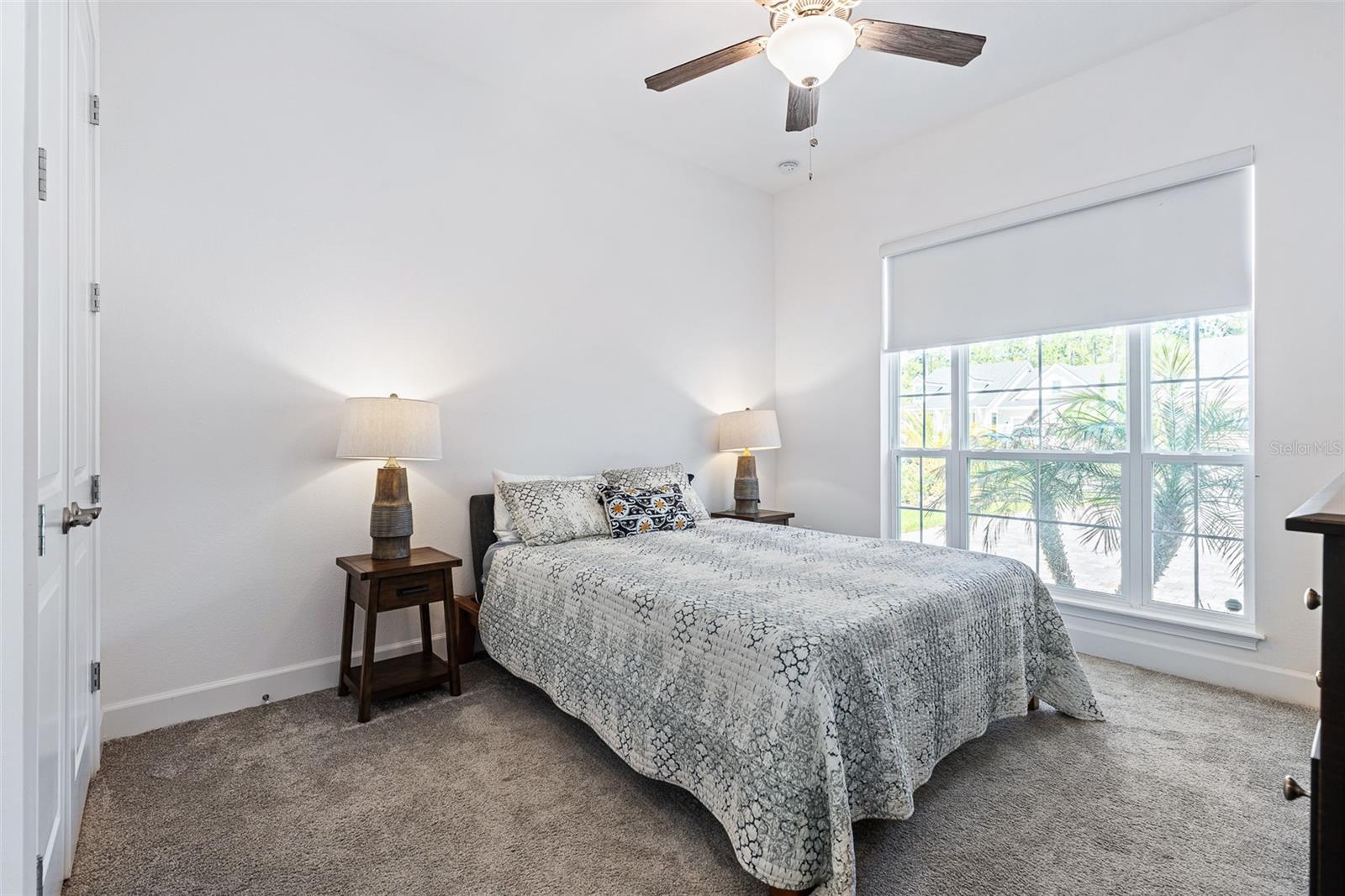 Image 42 of 62 For 16 Kingswood Court