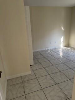 Image 14 of 17 For 21 Rainbow Lane B