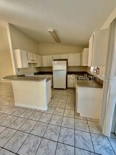 Image 3 of 17 For 21 Rainbow Lane B