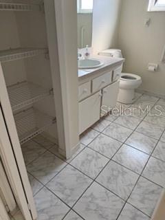 Image 8 of 17 For 21 Rainbow Lane B