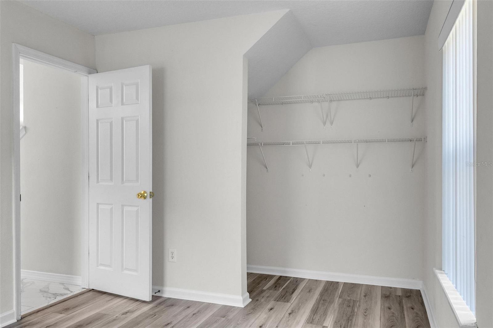 Image 19 of 33 For 81 Panorama Drive