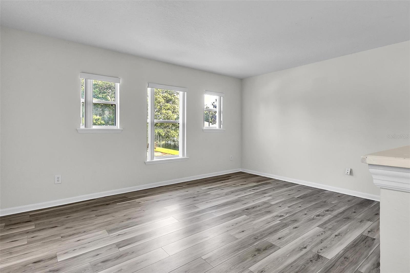 Image 27 of 33 For 81 Panorama Drive