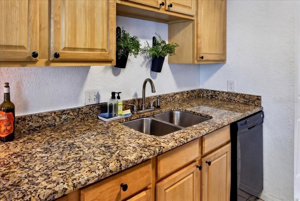 Image 15 of 28 For 12 Brigantine Ct Court