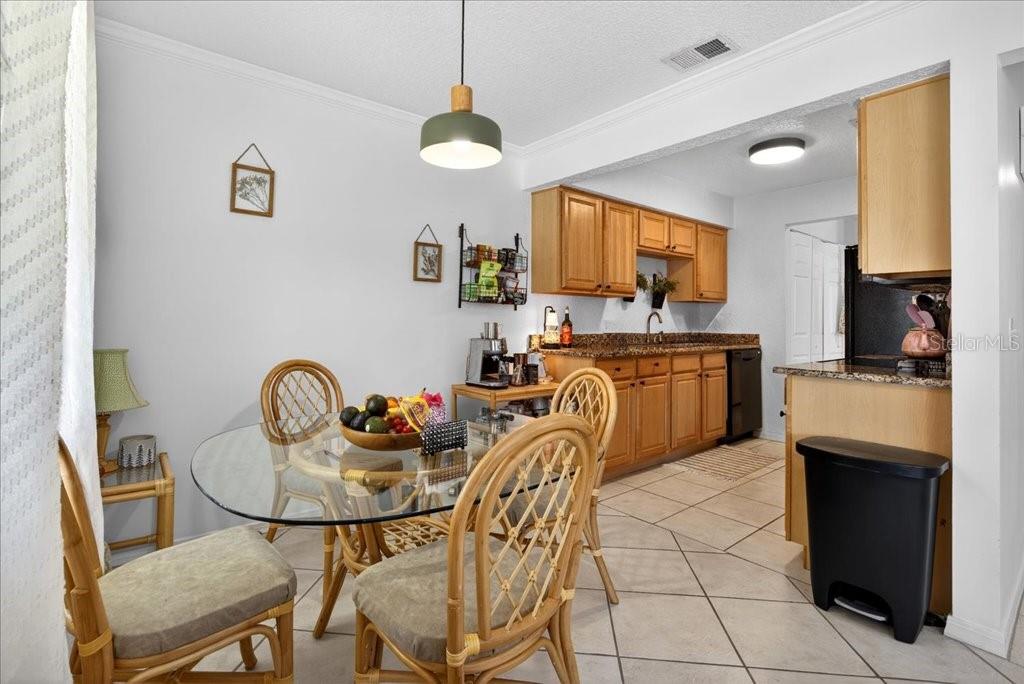 Image 2 of 28 For 12 Brigantine Ct Court