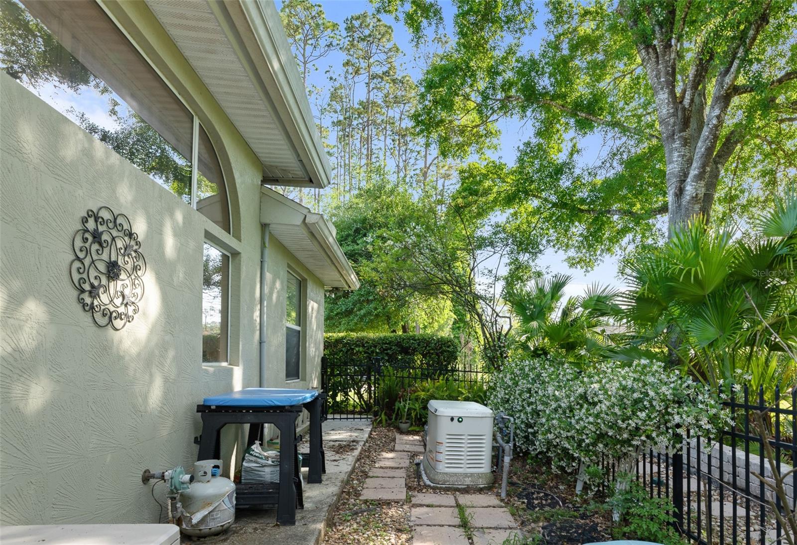 Image 44 of 47 For 40 Edgewater Drive